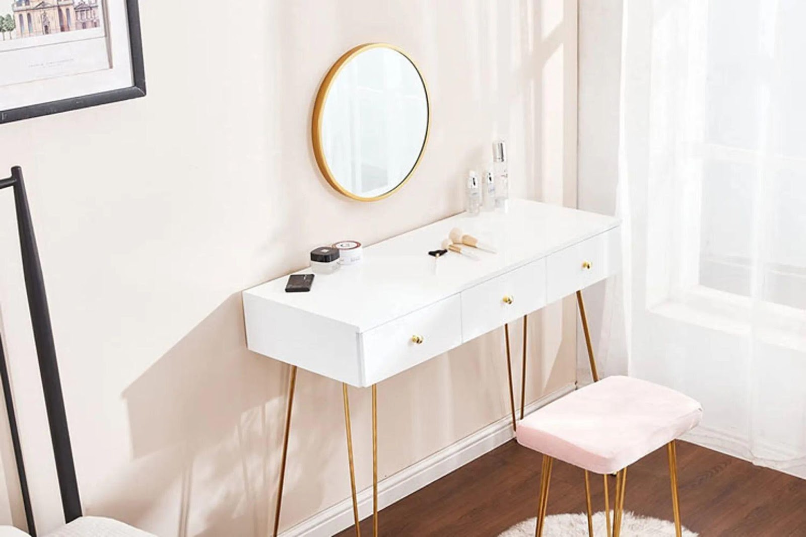 Small Dressing Table